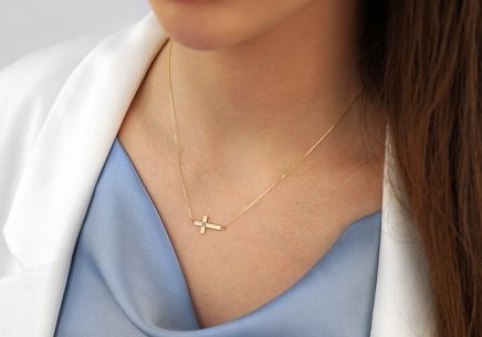 Zlatý náhrdelník s diamantom krížik 0.005 ct Faith