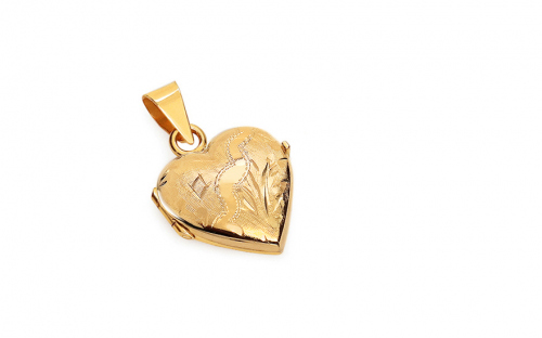 Zlatý medailón na fotku Srdce s gravírom - IZ25474