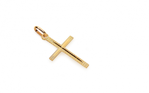 Zlatý prívesok krížik gravírovaný - IZ5305